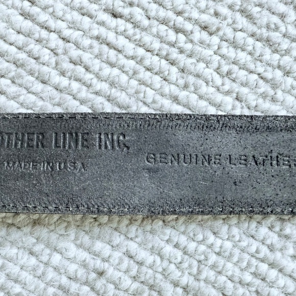 Black Leather Belt - Picture 2 of 3